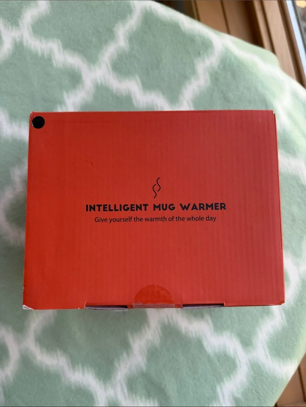 NWT Intelligent Mug Warmer with Black mug and warmer in Red Box
